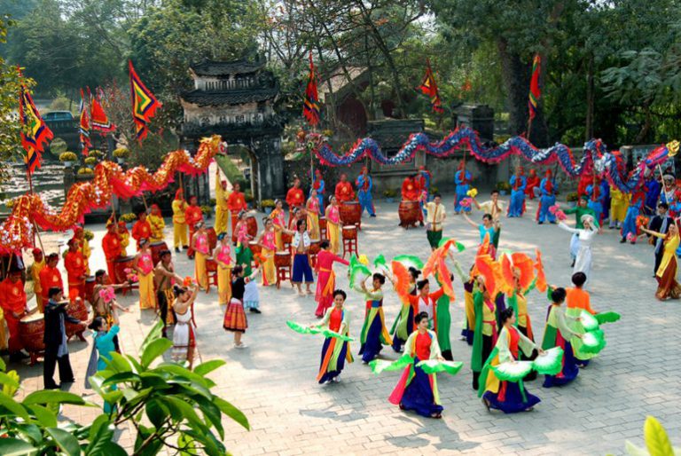 Lễ hội Hoa Lư - Ninh Bình