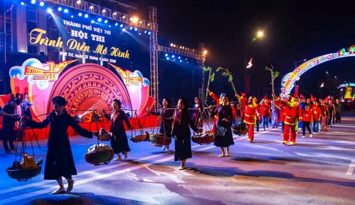 Lễ hội văn hóa dân gian đường phố Việt Trì - Phú Thọ