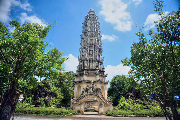 Tháp cữu phẩm liên hoa chùa Cổ Lễ - Nam Định
