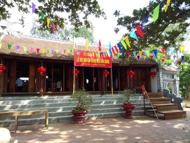 Hội đền Côn Giang - Thái Bình
