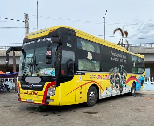 Hình ảnh xe Hà Linh (tuyến Tiền Giang - Nha Trang)