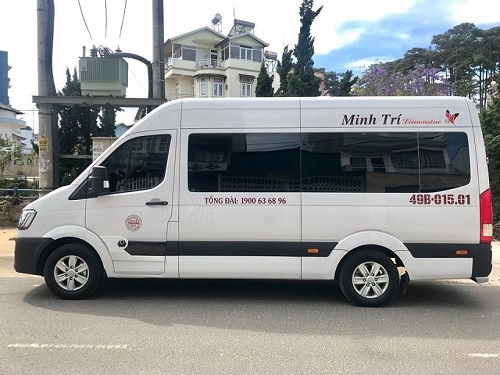 Hình ảnh xe Minh Trí Limousine (tuyến Lâm Đồng - Nha Trang)