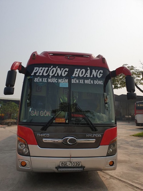 Hình ảnh xe Phượng Hoàng (tuyến Quảng Ngãi - Huế)